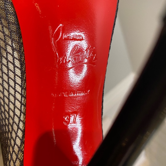 These are fakes that Posh forced me to keep BUYERS BEWARE - Picture 5 of 8